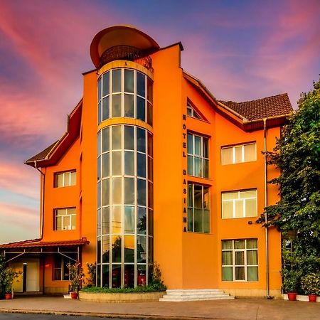 Motel Dasiana Târgu Jiu Dış mekan fotoğraf