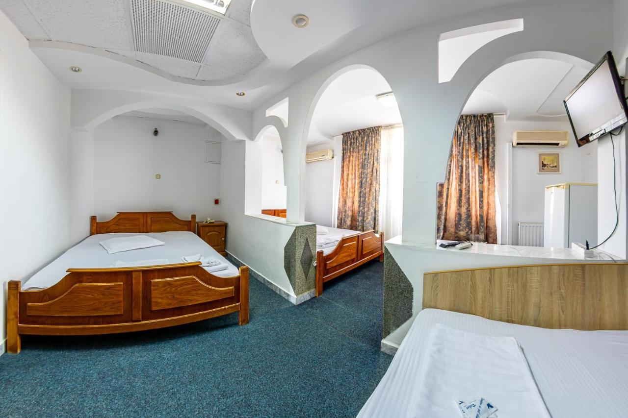Motel Dasiana Târgu Jiu Dış mekan fotoğraf