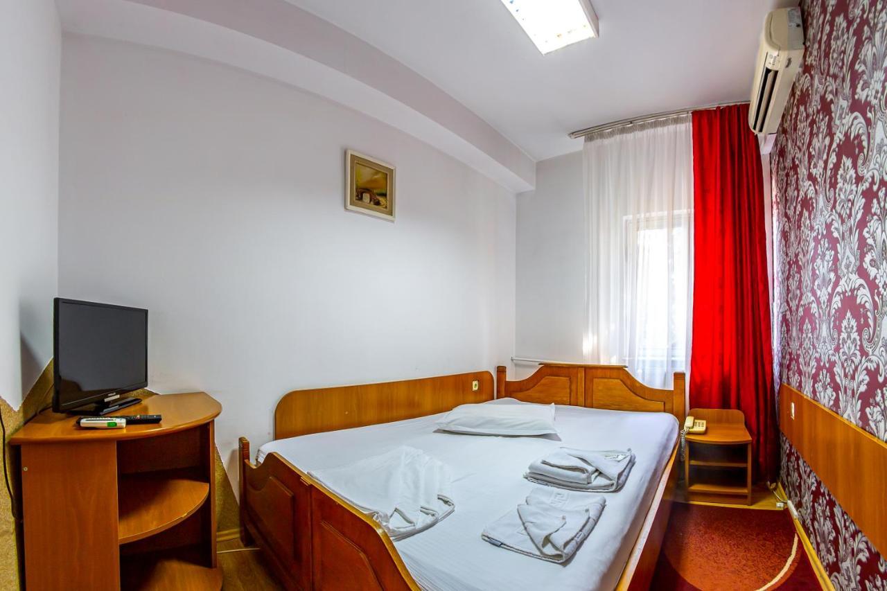 Motel Dasiana Târgu Jiu Dış mekan fotoğraf